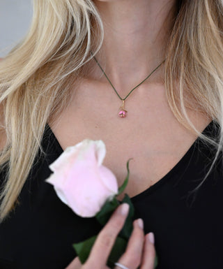 The Rose Necklace - Pink