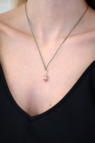 The Rose Necklace - Pink