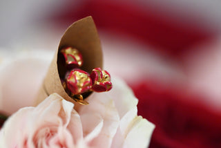 The Rose Necklace - Pink